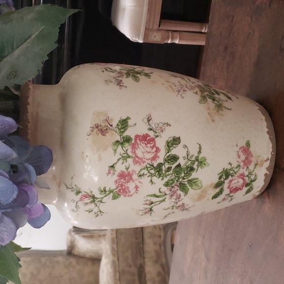 12.5in. Tuscan Ceramic Floral Print Vase - Picture 4 of 6